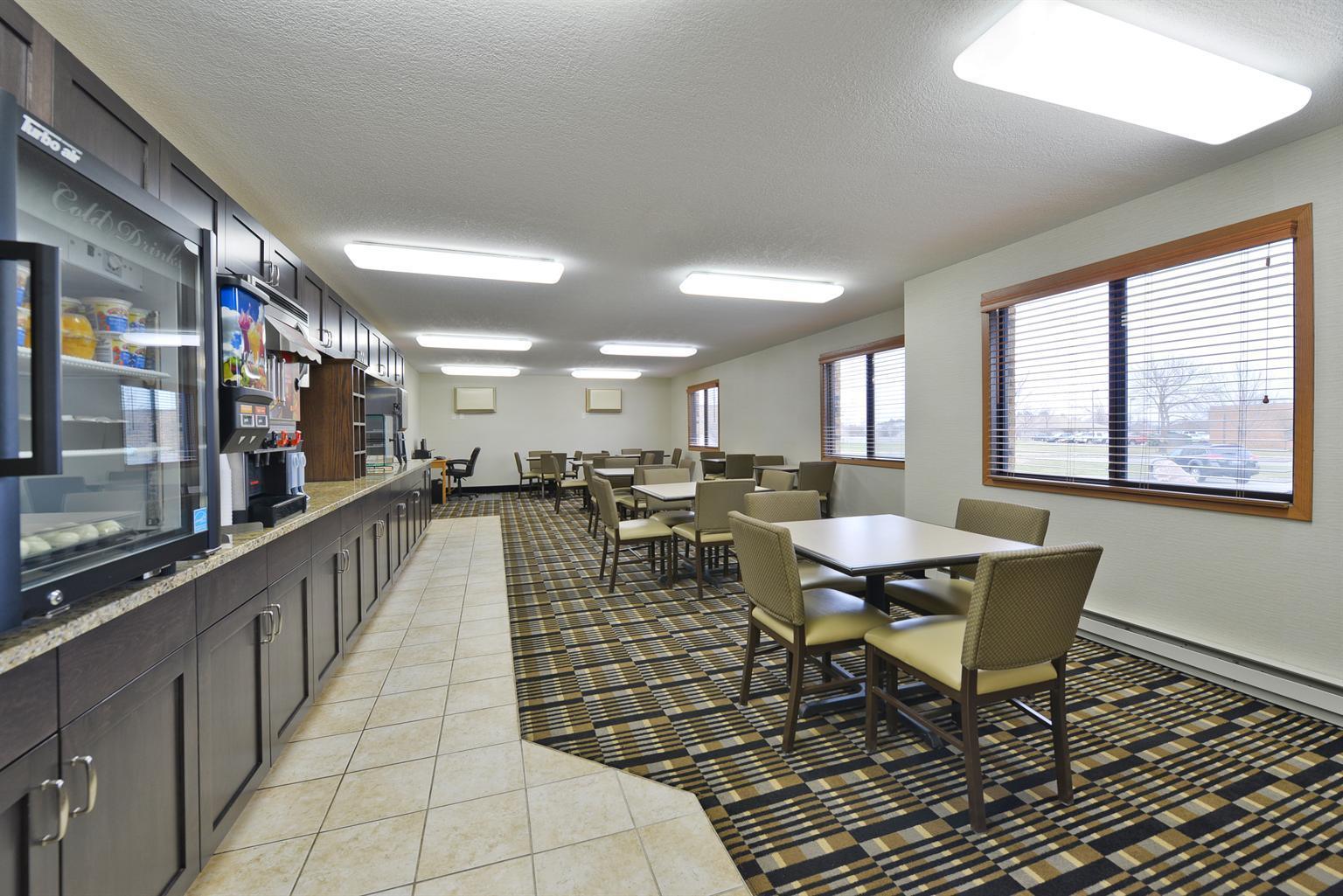 Americas Best Value Inn And Suites Бісмарк Ресторан фото