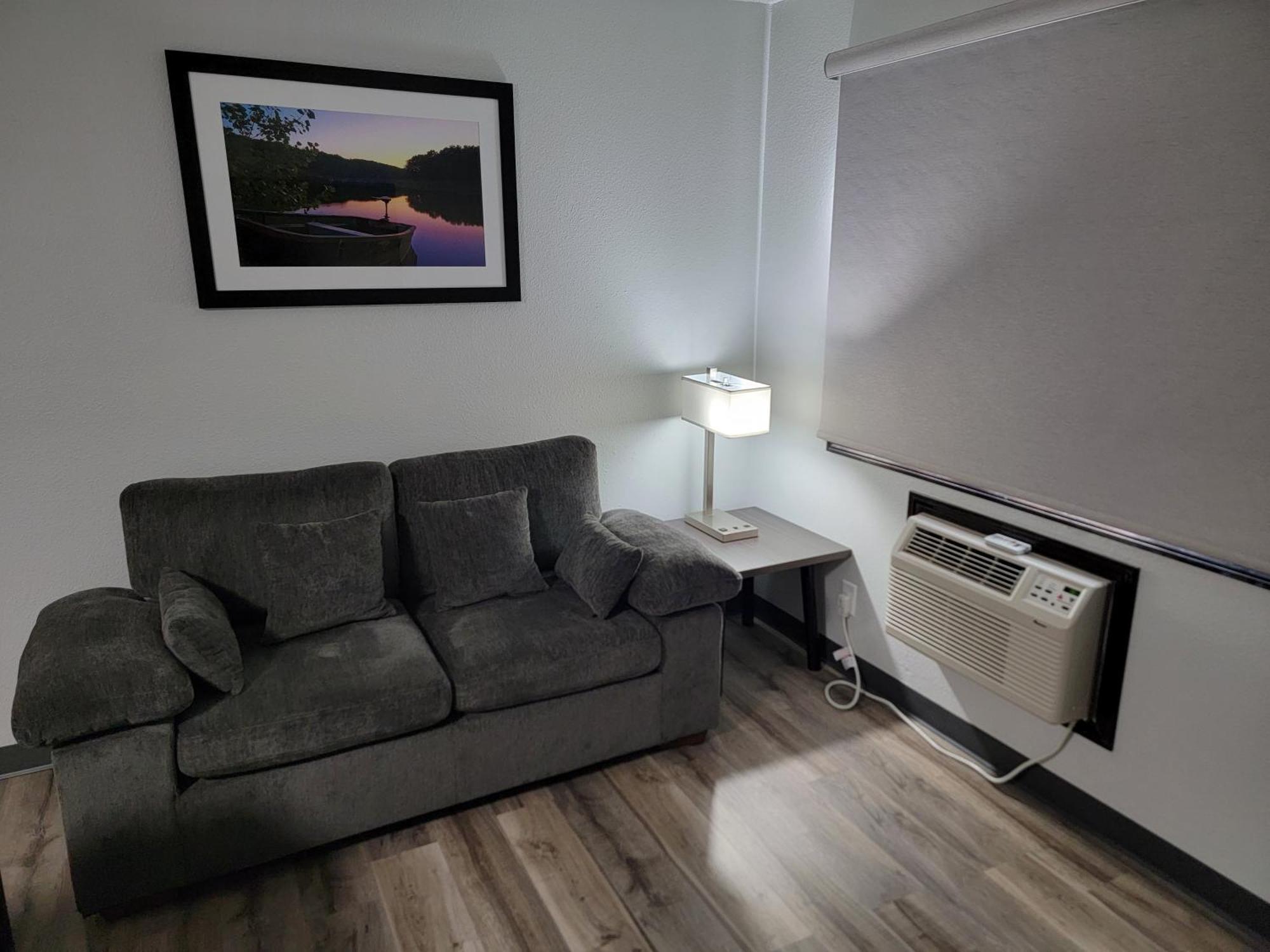 Americas Best Value Inn And Suites Бісмарк Екстер'єр фото
